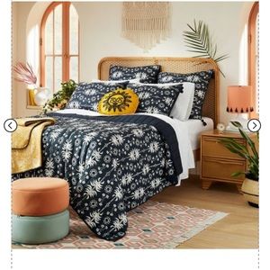 Palm Frond Printed Quilt Black/Off-White - Opalhouse™ bedspread. KING